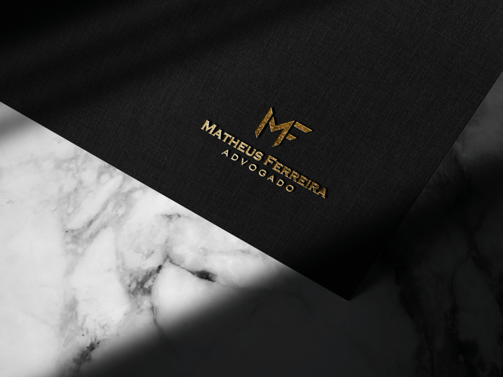 itens de papelaria representando o logotipo de Matheus Ferreira